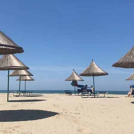 דירה Bright Beach *